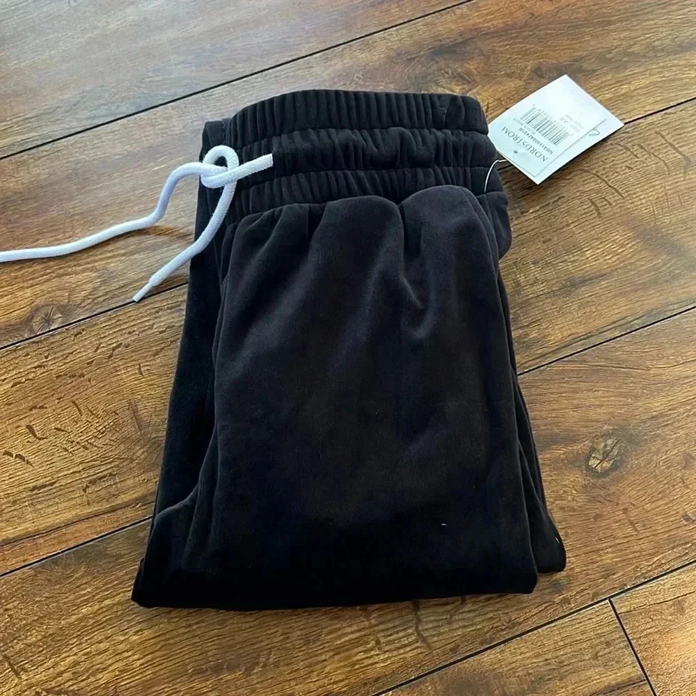 Love Fire velvet jogger